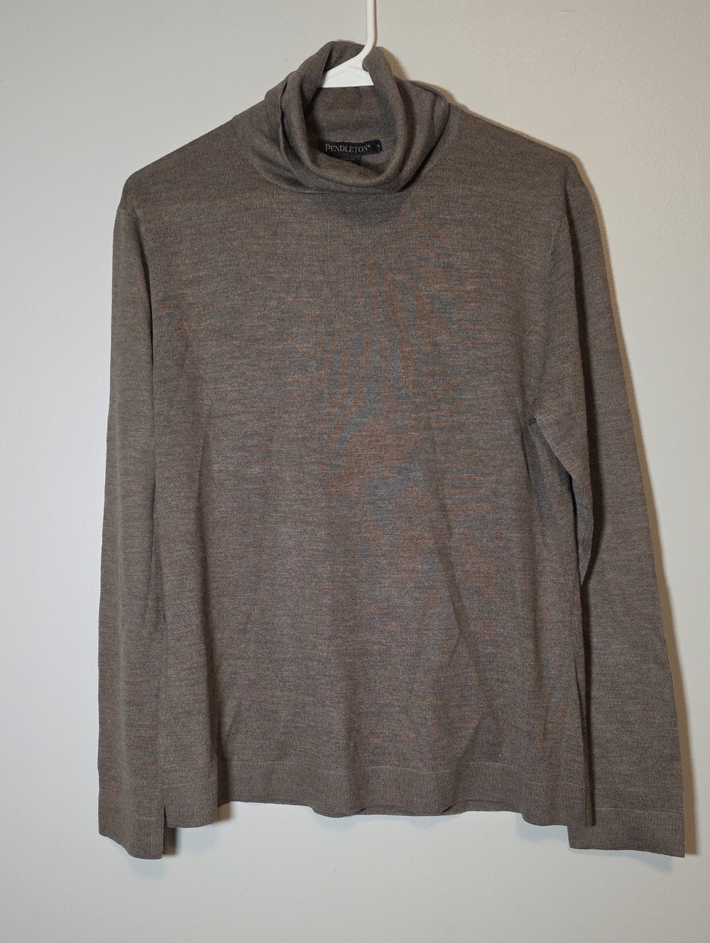 Pendleton Taupe Brown Women's Turtleneck Sweater Merino